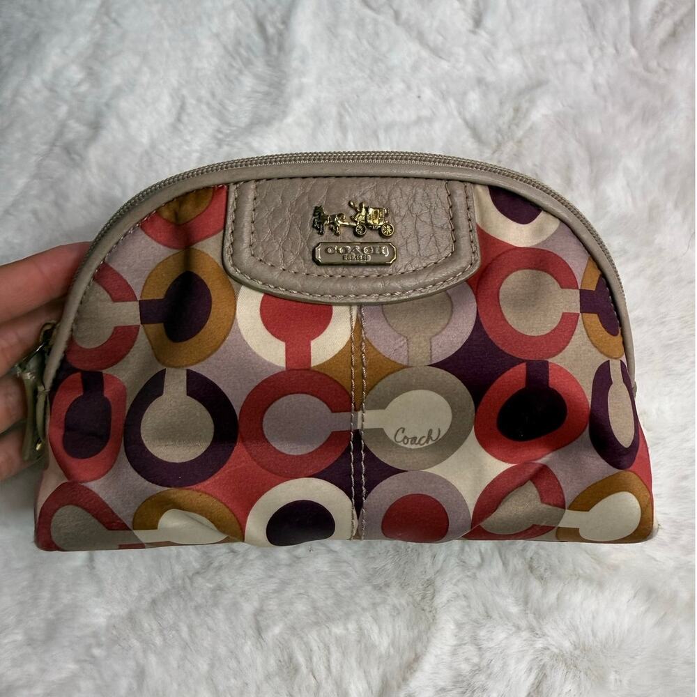 COACH Signature Canvas Make up Cosmetic Case